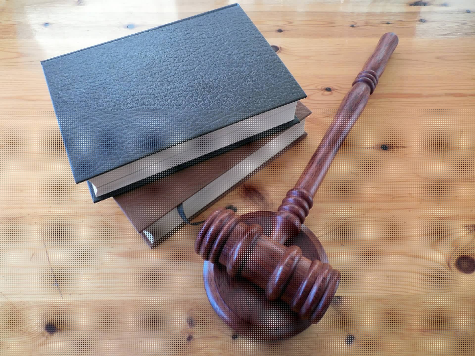 Адвокат по статье 131 УК РФ Изнасилование в Москве и РФ, стоимость услуг адвоката