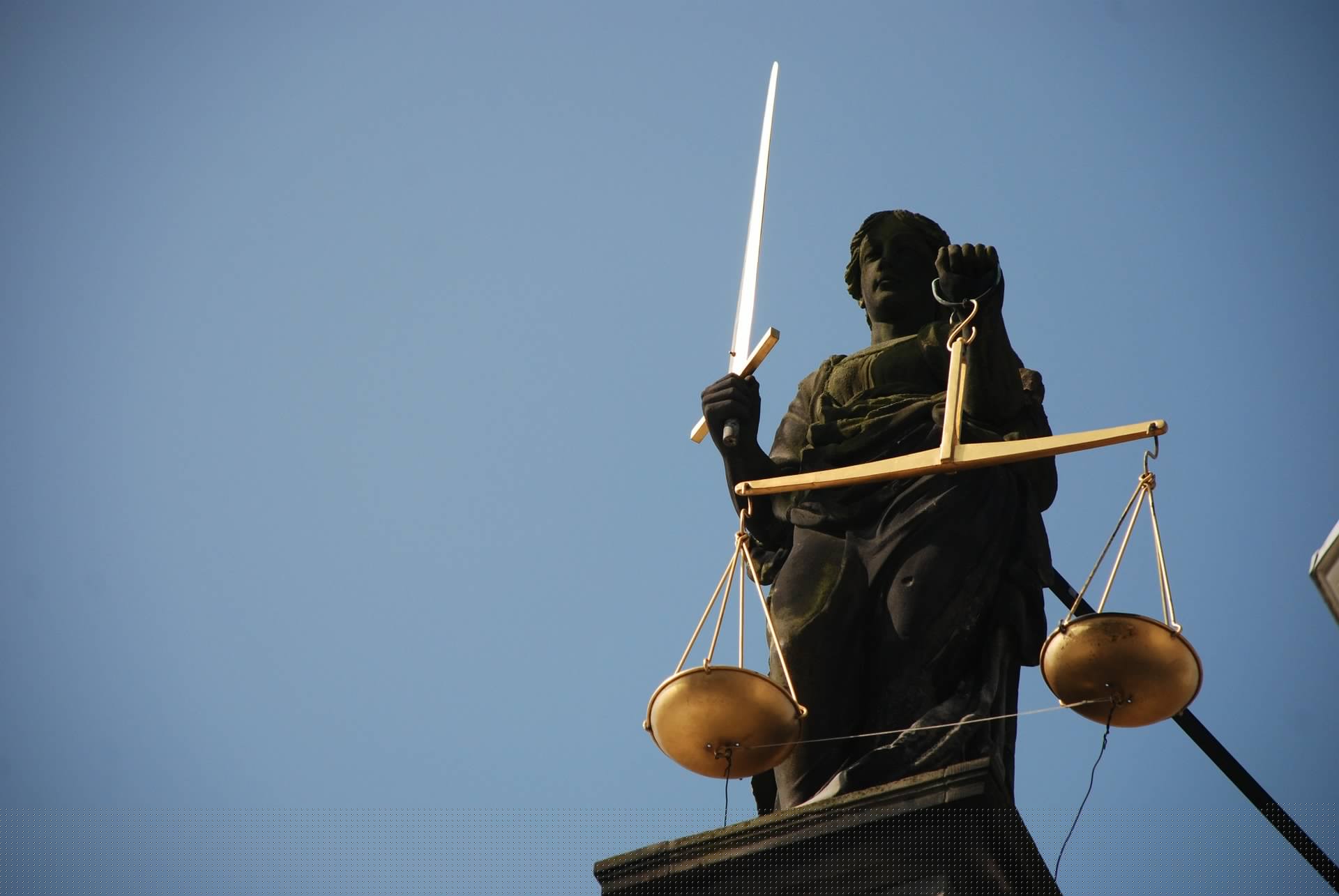Адвокат по статье 50 УК РФ Исправительные работы